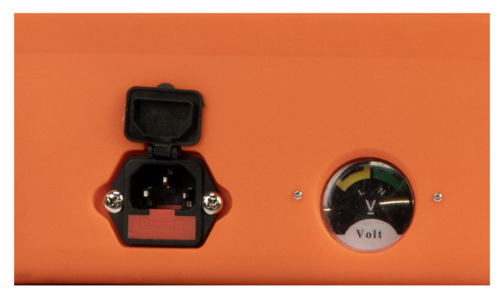 Pompa de Stropit cu Acumulator si Roti de Transport  [3]