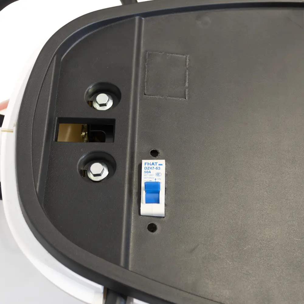 Scuter Electric Rotakt Cleopatra Motor Bosch Autonomie 55 km Viteza Maxima 25 km/h putere 3KW acumulator litiu-ion 60V/26Ah, Timp Incarcare 6-8 ore [3]