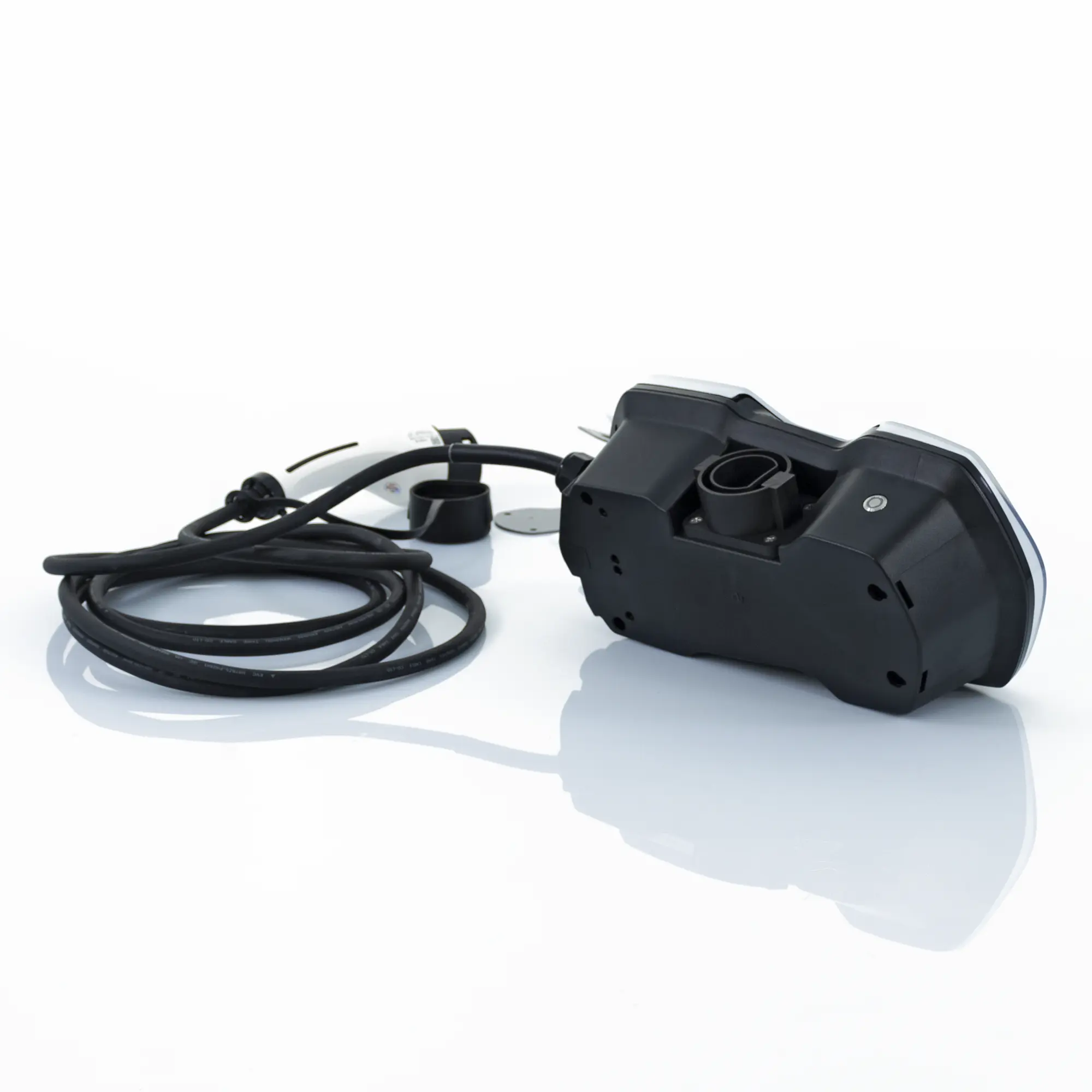 Statie de incarcare vehicule electrice LXAC-J4-EU7/230 7kW 230V conector tip 2 cablu de incarcare 5m [1]
