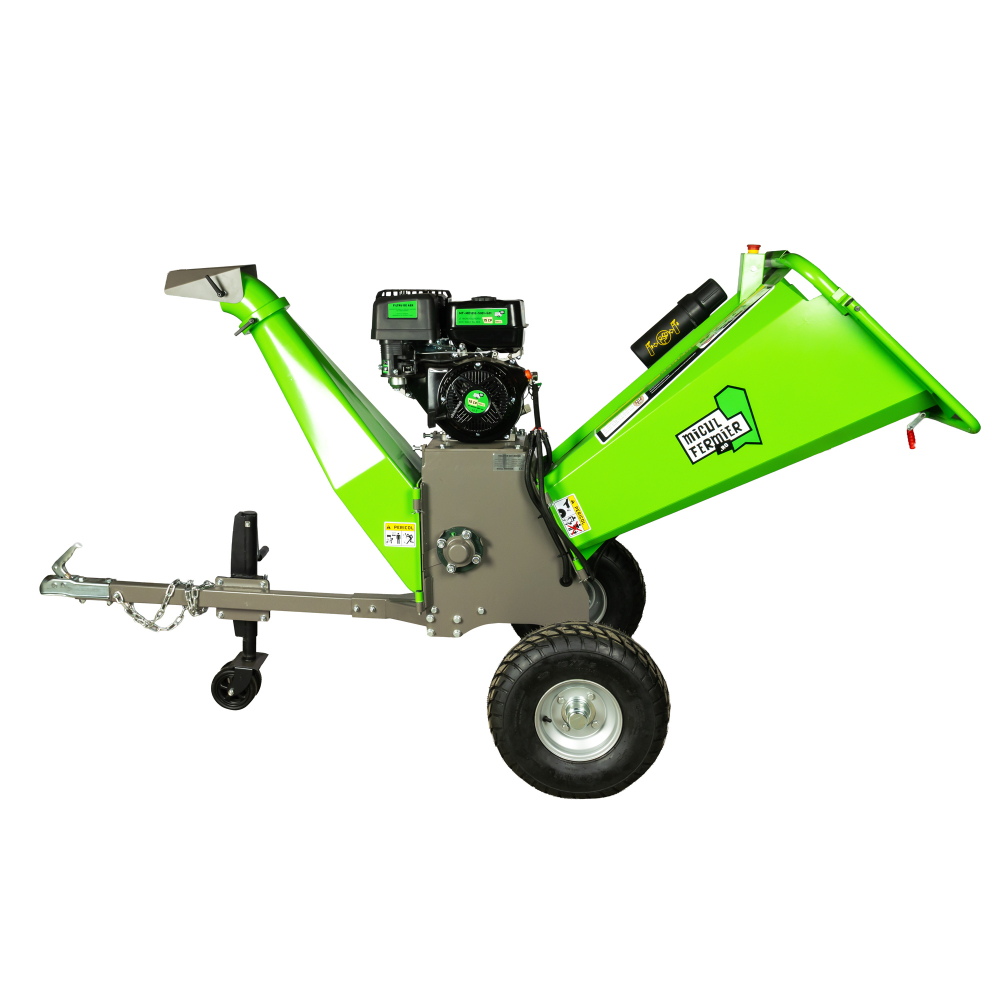 Tocator de crengi Micul Fermier, motor benzină 15CP, cu cârlig de remorcare, 150mm diametru maxim de tăiere, pentru rumeguș MF-MO1010-S001-G01 [12]