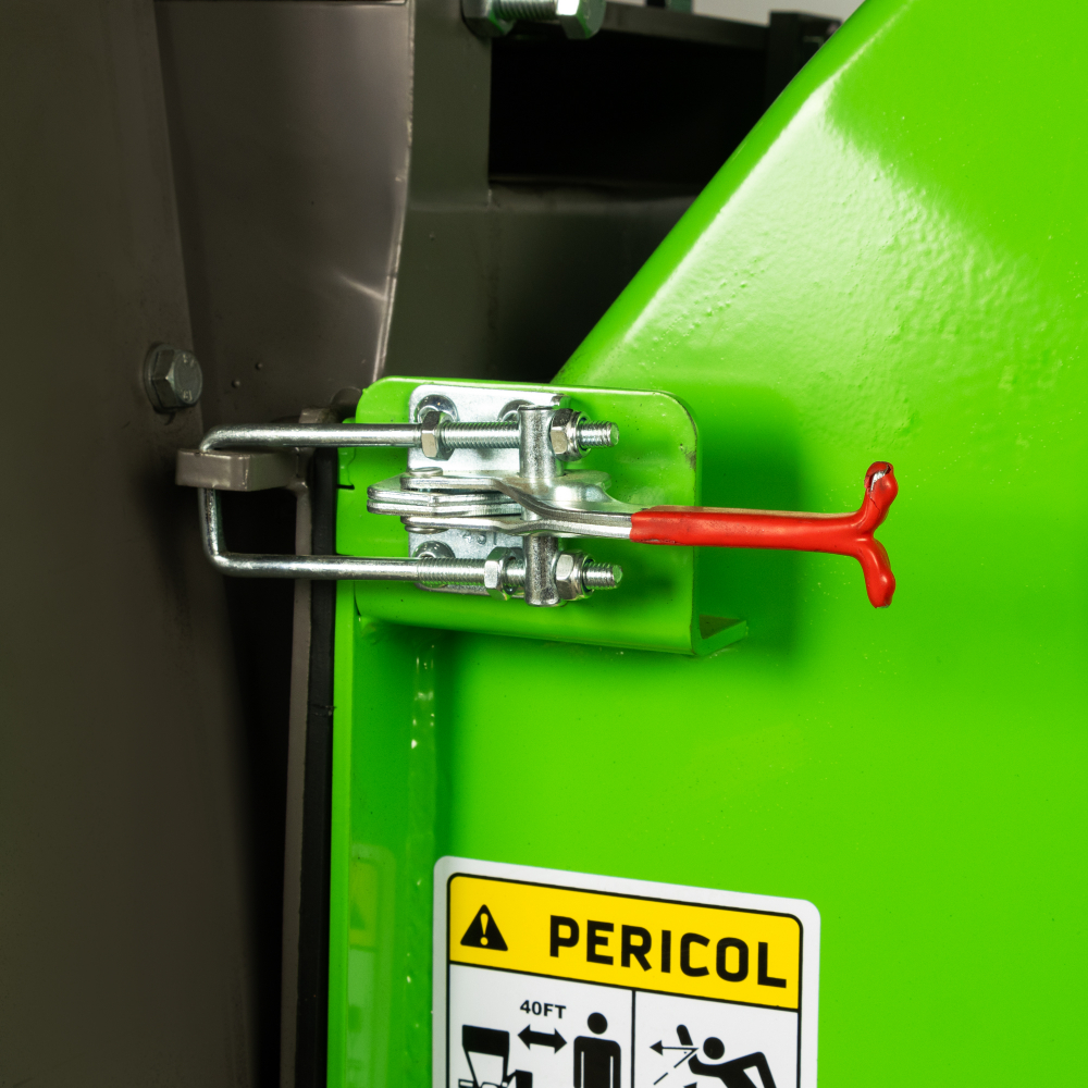 Tocator de crengi Micul Fermier, motor benzină 15CP, cu cârlig de remorcare, 150mm diametru maxim de tăiere, pentru rumeguș MF-MO1010-S001-G01 [7]