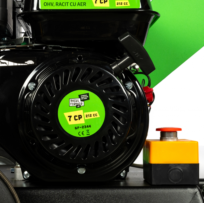 Tocator pentru crengi si vita de vie Micul Fermier, Ø60mm, motor benzina 7CP pentru rumegus [17]