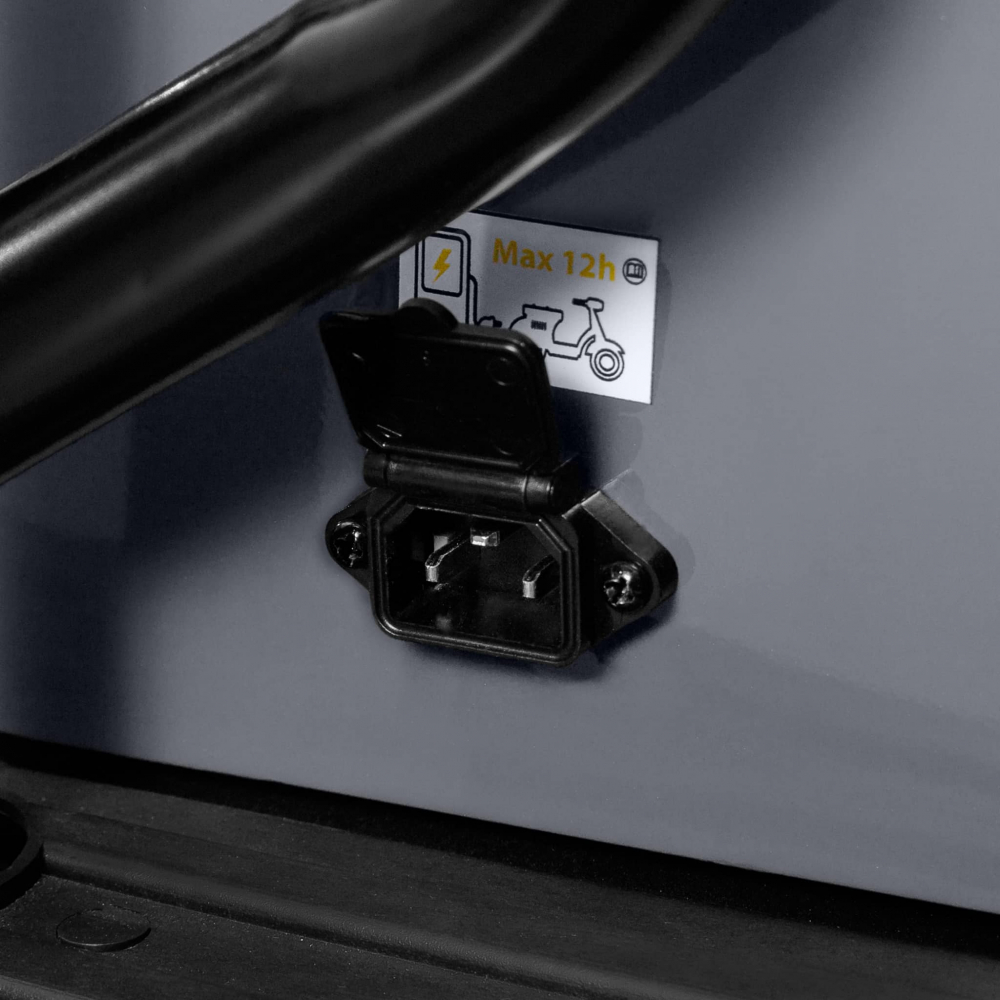 Triciclu electric Voltarom APM5, 60V, 20 AH, 1000W, fara permis, 25km/h, Gri, autonomie pana la 40km [8]