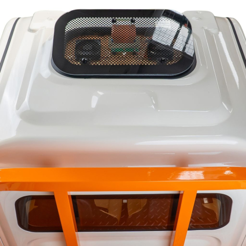 Camioneta/Masinuta/Triciclu/Cvadriciclu RURIS Pilot 5000, putere maximală: 4900 W, Autonomie:130 km, viteza maxima: 25 km/h [11]