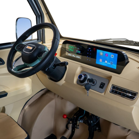 Camioneta/Masinuta/Triciclu/Cvadriciclu RURIS Pilot 5000, putere maximală: 4900 W, Autonomie:130 km, viteza maxima: 25 km/h [18]