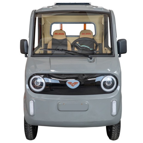 Camionetă electrică/Triciclu/Cvadriciclu RURIS Pilot 5000, putere maximală: 4900 W, Autonomie:130 km [17]