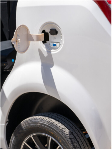 Masina electrica/Cvadriciclu Electric Persoane Dacus Nova CVM1150, autonomie 78 km, Putere maximala: 1200 W, viteza maxima 25 km/h [12]