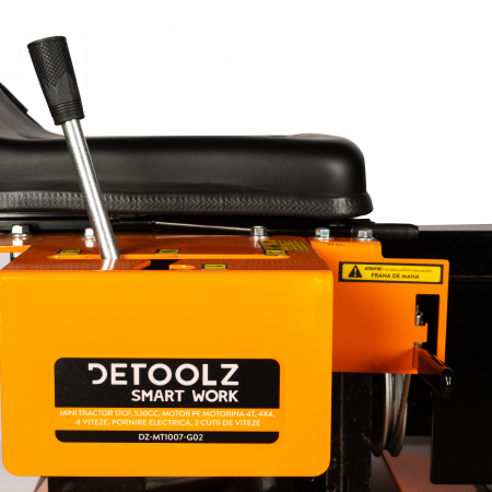 Resigilat! Mini tractor Detoolz, 17cp, 530cc, motor pe motorina 4T, 4X4, 4 viteze, pornire electrica, 2 cutii de viteze [18]