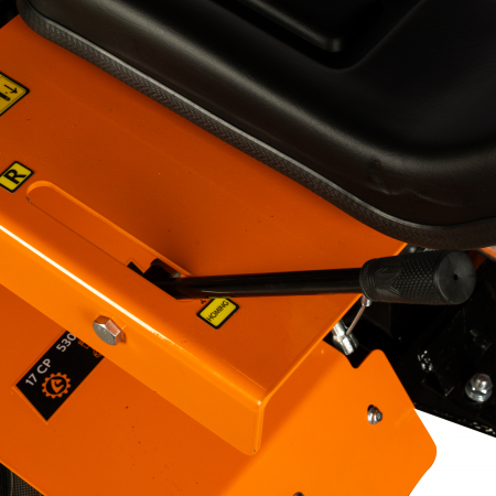 Mini tractor Detoolz, 17cp, 530cc, motor pe motorina 4T, 4X4, 4 viteze, pornire electrica, 2 cutii de viteze [19]