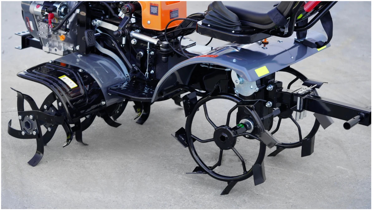 Motocultor Ride-On (Minitractor) 4x4 R1200 Evotools PLUS Motor Diesel KAMA Pornire Electrica - Putere 12 cp [2]