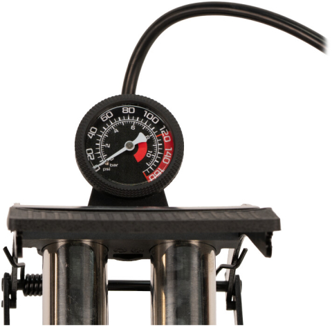 Pompa Auto de Picior cu Manometru si Doua Pistoane 2046 Evotools [2]