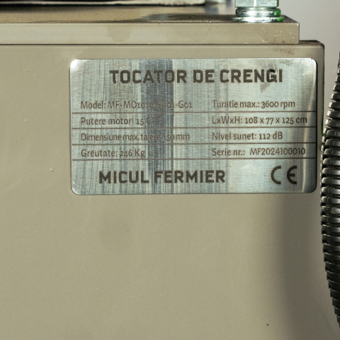 Tocator de crengi Micul Fermier, motor benzină 15CP, cu cârlig de remorcare, 150mm diametru maxim de tăiere, pentru rumeguș MF-MO1010-S001-G01 [13]