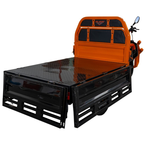 Triciclu electric cargo RURIS Pilot 3130, putere maximală: 3600 W, Autonomie: 80 km,  viteza maxima 25km/h [28]
