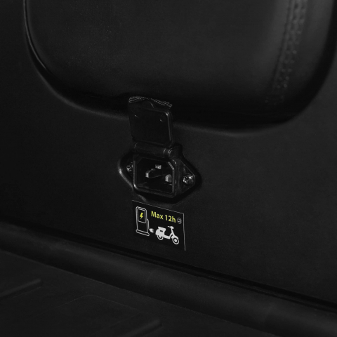 Triciclu Electric, Fara Permis, Motor 1000W, 2-3 locuri, APM2 Alb, Autonomie pana la 36km, viteza maxima 25 km pe ora, Omologat RAR [6]