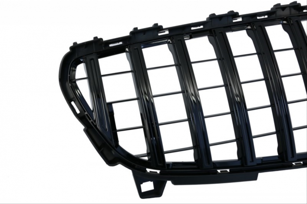 grila-centrala-mercedes-a-class-w176-gt-r-2016-2018-negru-lucios.jpg [2]