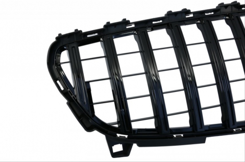 grila-centrala-mercedes-a-class-w176-gt-r-2016-2018-negru-lucios.jpg [1]