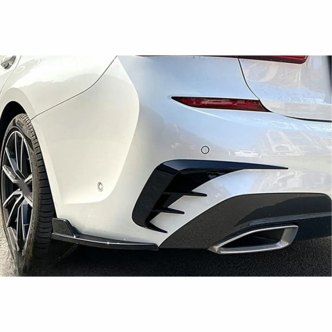 Ornamente Bara Spate - Ornamente compatibil bara spate BMW 3 G20 M 2019-2022 Negru Lucios