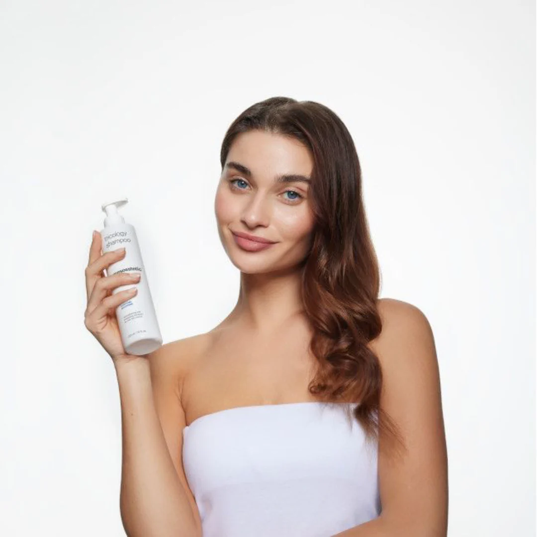 Mesoestetic Tricology Shampoo – sampon fortifiant impotriva caderii parului 225ml [2]