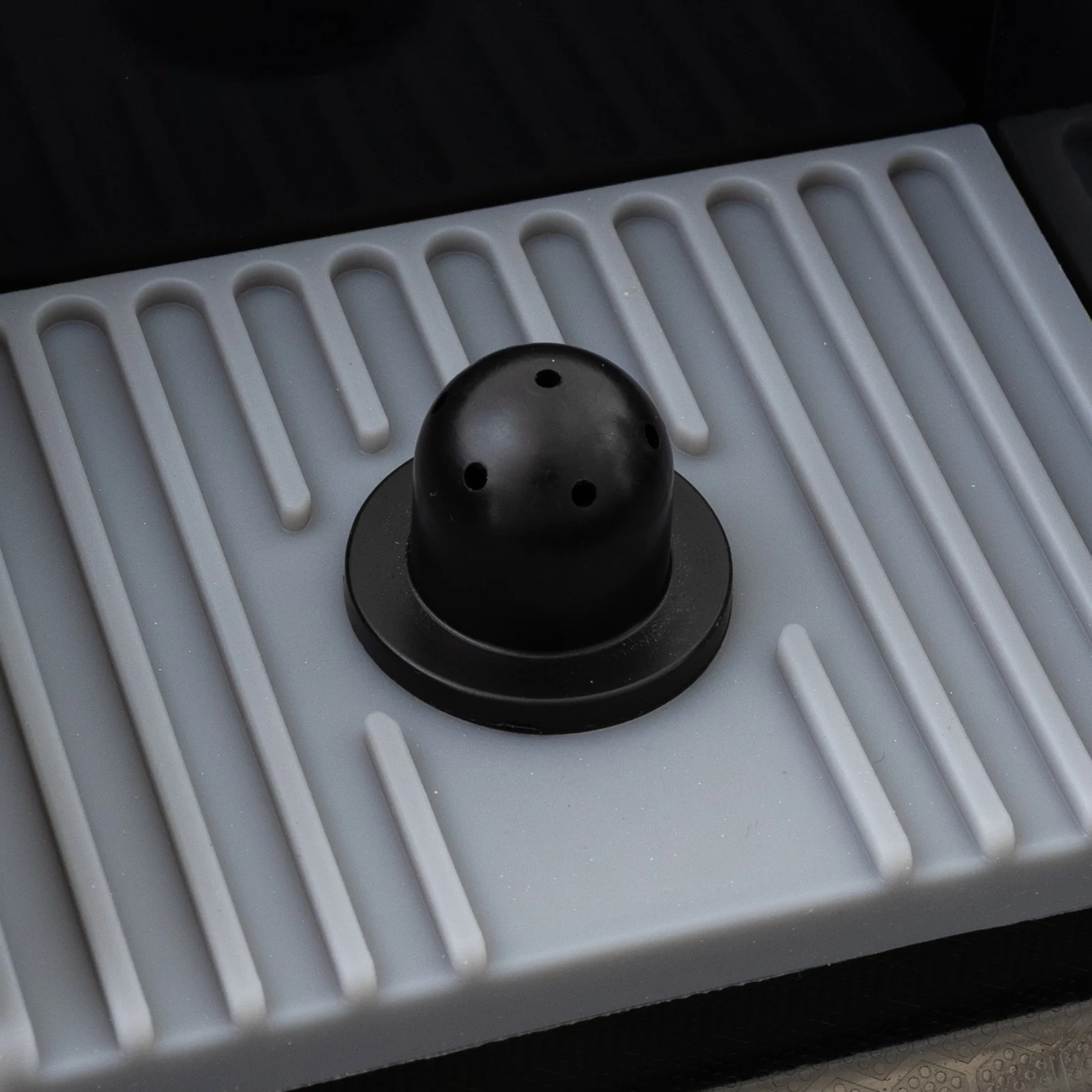 Chiuveta multifunctionala MIXXUS MH7546-SET-06 Nano Black Honeycomb – 750 x 460 mm – Set complet bucatarie [15]