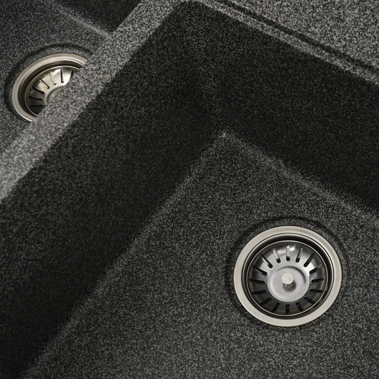 Chiuvetă Elefant Premium Harmony Grafit 775x495/420 mm – cu două cuve funcționale [6]