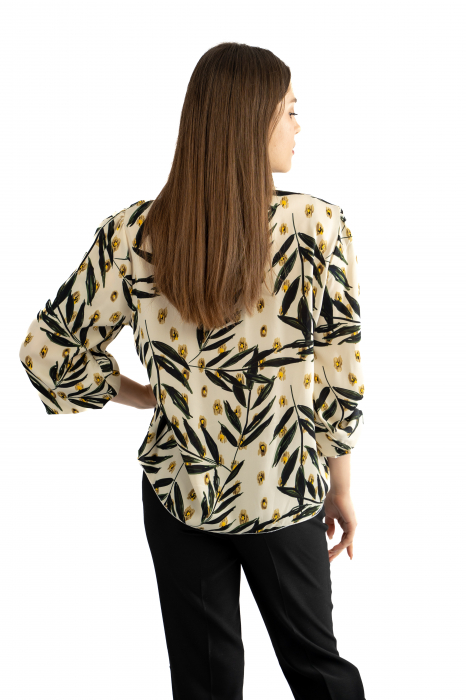 Bluza Dama 817 – Confort și Eleganță cu Detalii Unice [2]