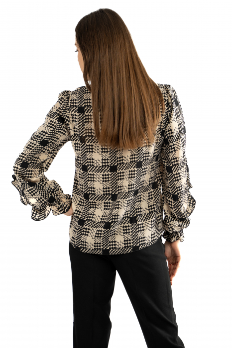 Bluza Dama 820 – Eleganță și Feminitate cu Detalii Rafinante [2]