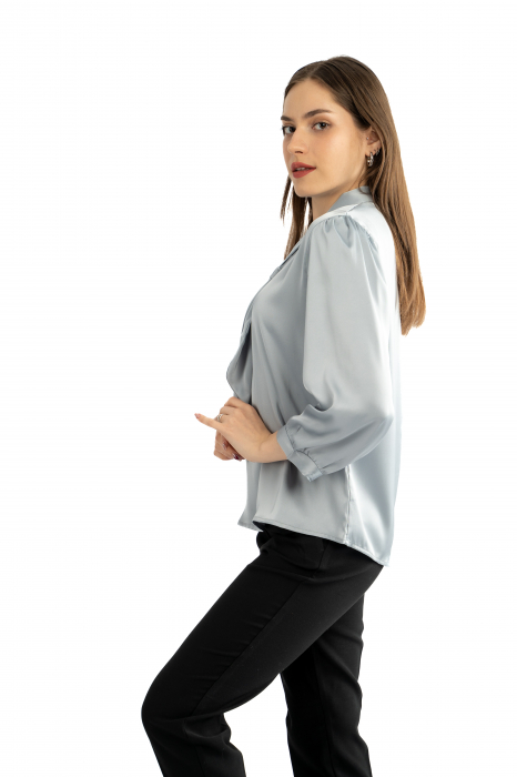 Bluza Dama 828 – Eleganță Satinată cu Detalii Feminin [3]