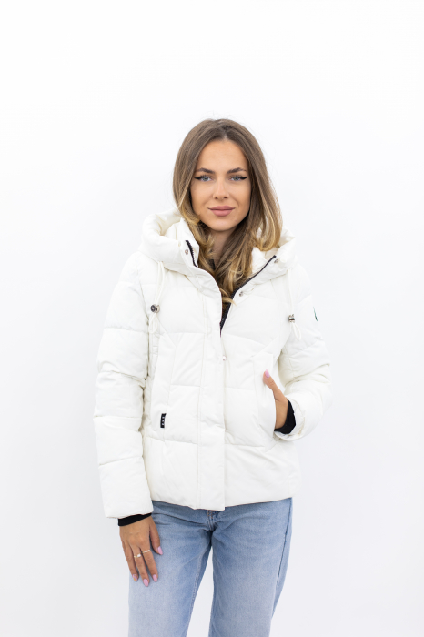 Geacă Dama 253 – Confort și Stil pentru Sezonul Rece [1]