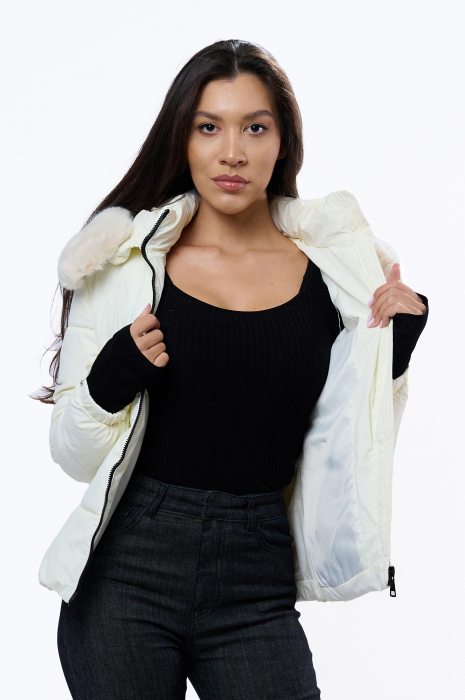 Geacă Dama 621 – Eleganță și Funcționalitate pentru Zilele Recile [4]