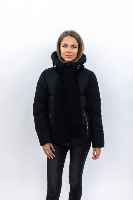Geacă Dama 2301 – Confort și Stil cu Accesorii Integrate [1]