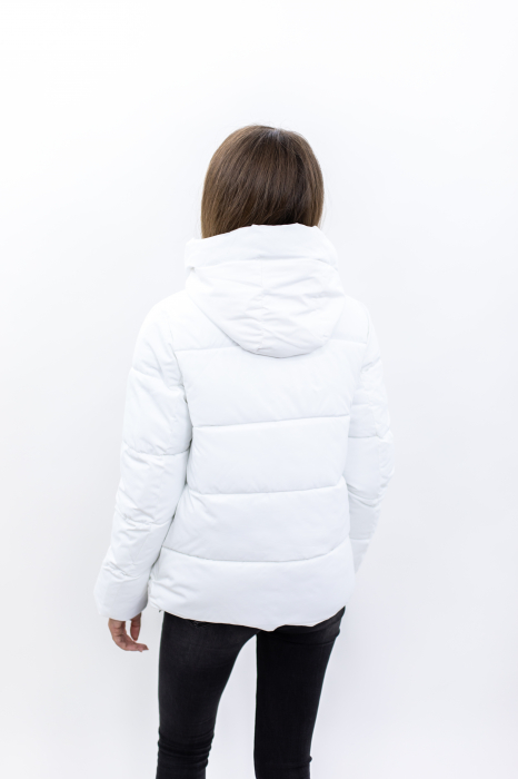 Geacă Dama 2301 – Confort și Stil cu Accesorii Integrate [2]