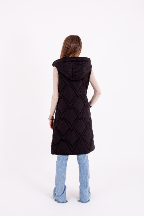 Vesta dama lungă 2119 este alegerea perfectă pentru un look elegant și confortabil în sezonul rece [2]