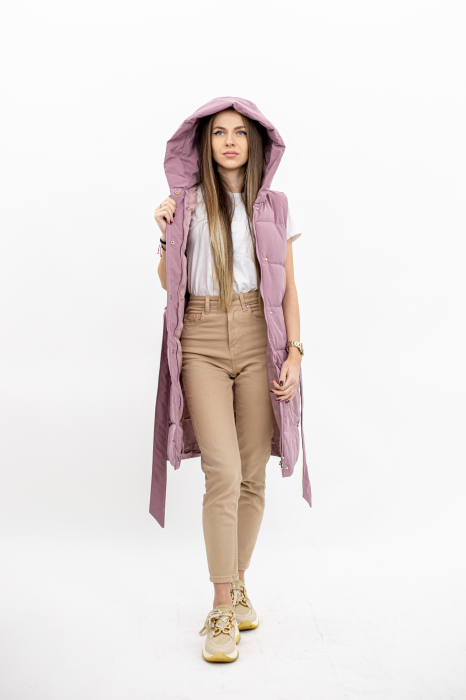 Vesta dama lungă 913 combină eleganța cu confortul într-un design modern [4]