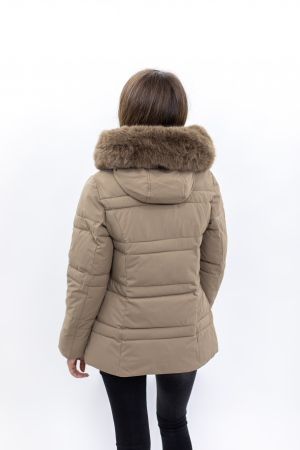 Geacă Dama 2319 – Eleganță și Comfort în Sezonul Rece [1]