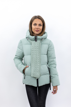 Geci Dama - Geacă Dama 2301 – Confort și Stil cu Accesorii Integrate