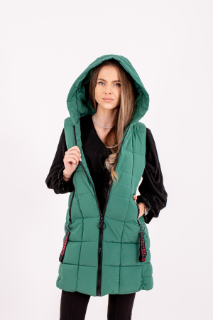 Vesta dama cu glugă 1888 este alegerea ideală pentru un stil modern și confortabil. [3]