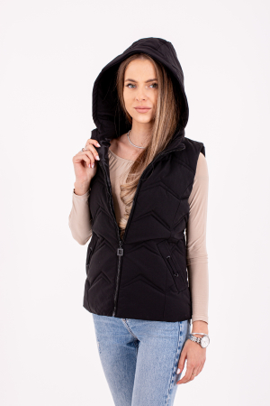 vesta este soluția ideală pentru un look urban în sezonul rece. [3]