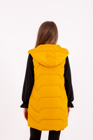 Vesta dama lungă cu glugă 808 îmbină confortul cu un design modern și practic. [1]