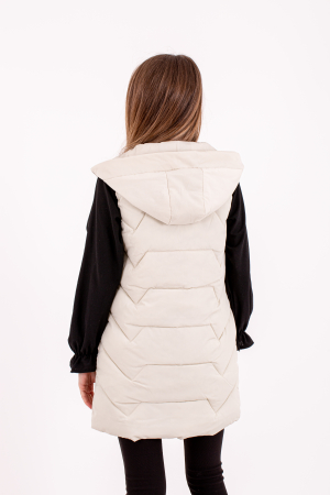 Vesta dama lungă cu glugă 808 îmbină confortul cu un design modern și practic. [1]