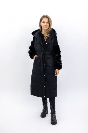 Veste de damă - Vesta dama lungă 818 îți aduce un stil rafinat și confortul de care ai nevoie în sezonul rece.