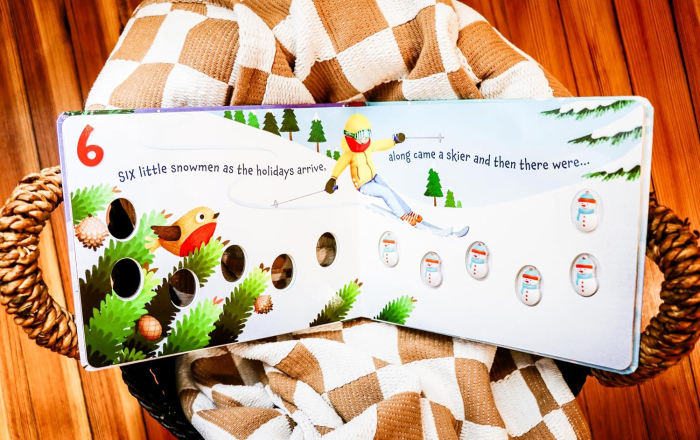 Invata sa numeri Ten Little Snowmen: A Counting Storybook [4]