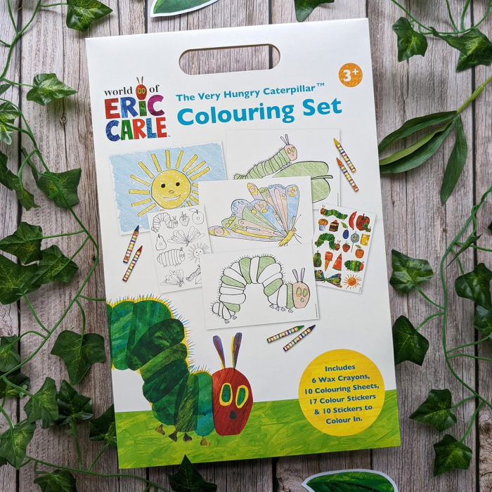 Very Hungry Caterpillar Children's Colouring Set with Crayons and Stickers A4 [2]