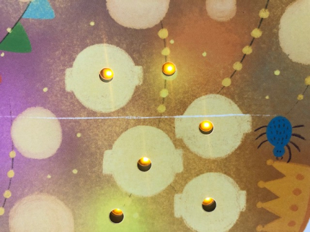 arte cu beculete Happy little chicken [1]