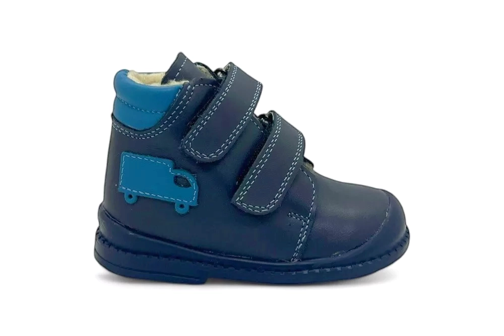 Ghete - Pantofi supinați, căptușite, pentru băieți, model cu camion