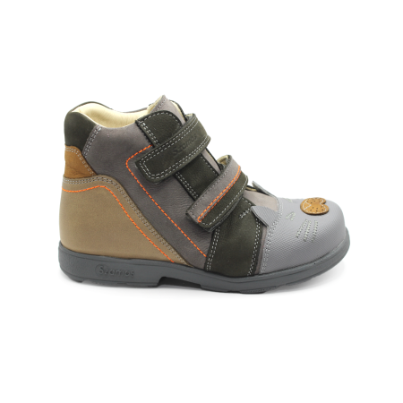 Încălțăminte Szamos - Pantofi cu scai pentru băieți cu model de camion