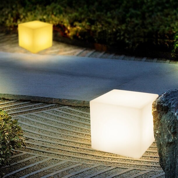 Lampă de grădină LED CUBIC M, 16 culori, 35 cm [2]