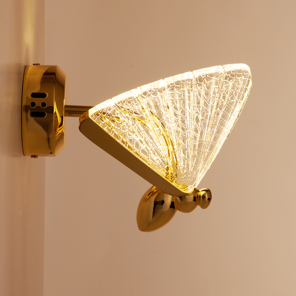 Lampă de perete LED BEE, aurie, 18 cm - Step into Design [8]