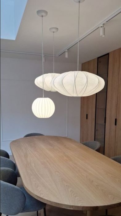Lampă suspendată SILK X-SHAPE albă, diametru 60 cm [11]