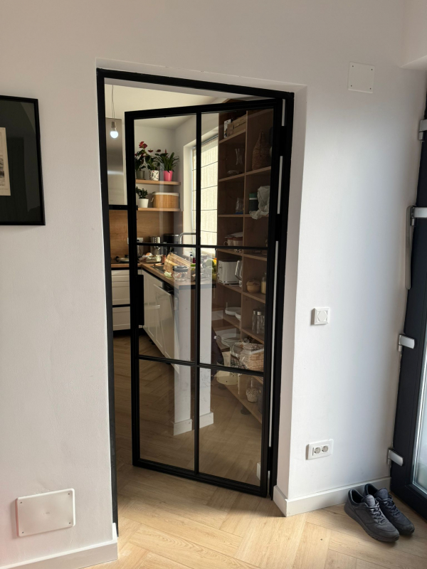 LOFT STEEL - RAMA NEAGRA DIN OTEL 1