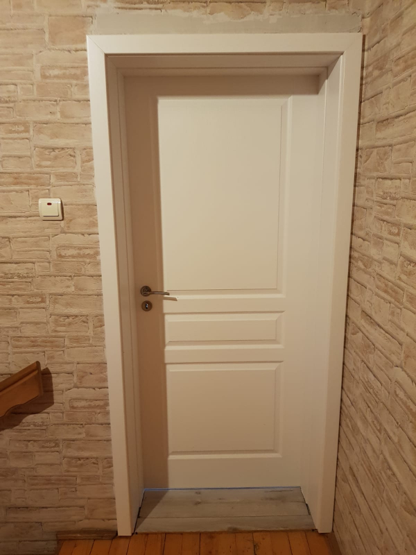PORTA ROYAL 8